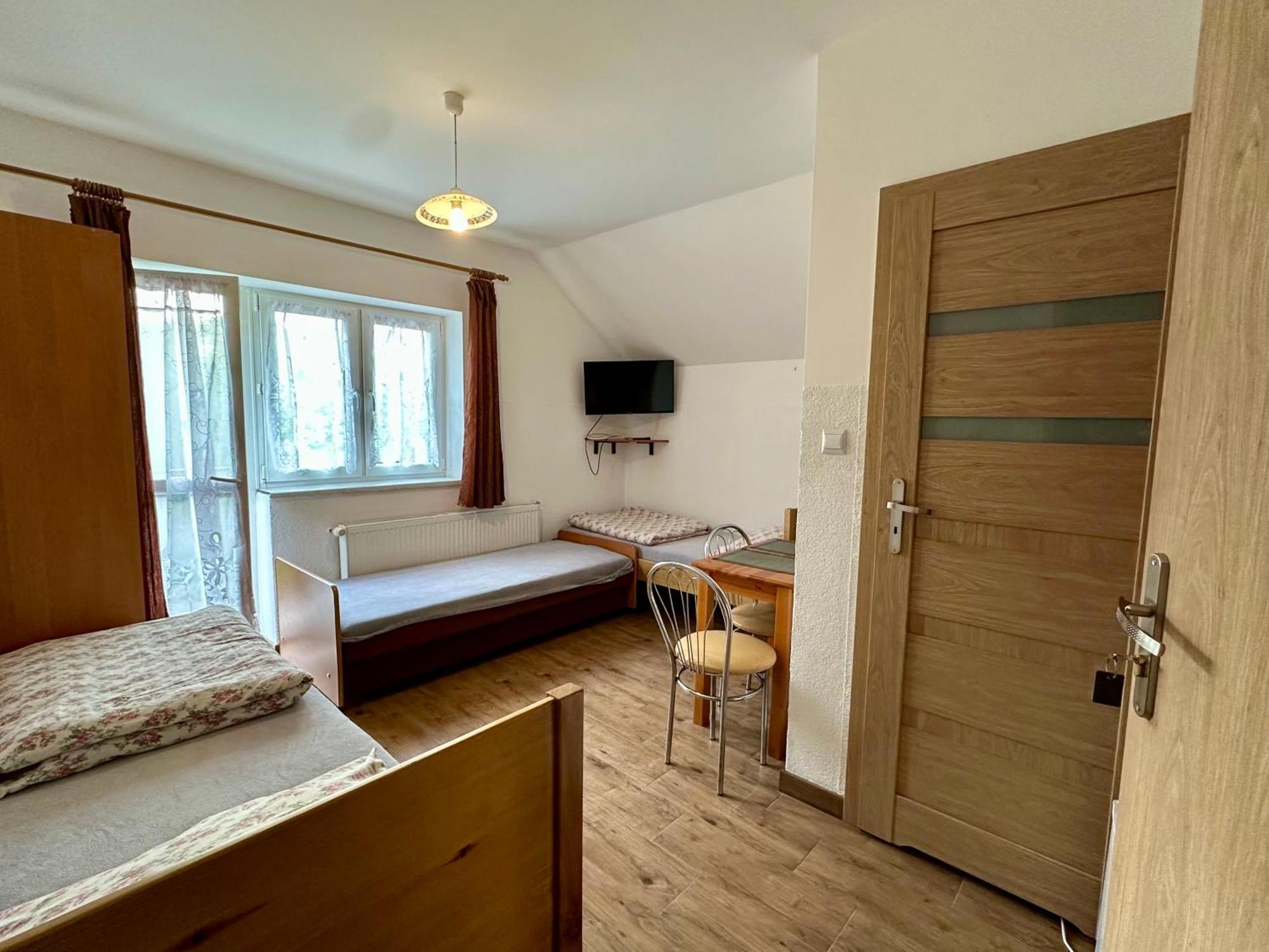Farm stay Goscinne Zloty Potok Jura Krakowsko Czestochowska Dom W Zaciszu Podworka Potok Zloty