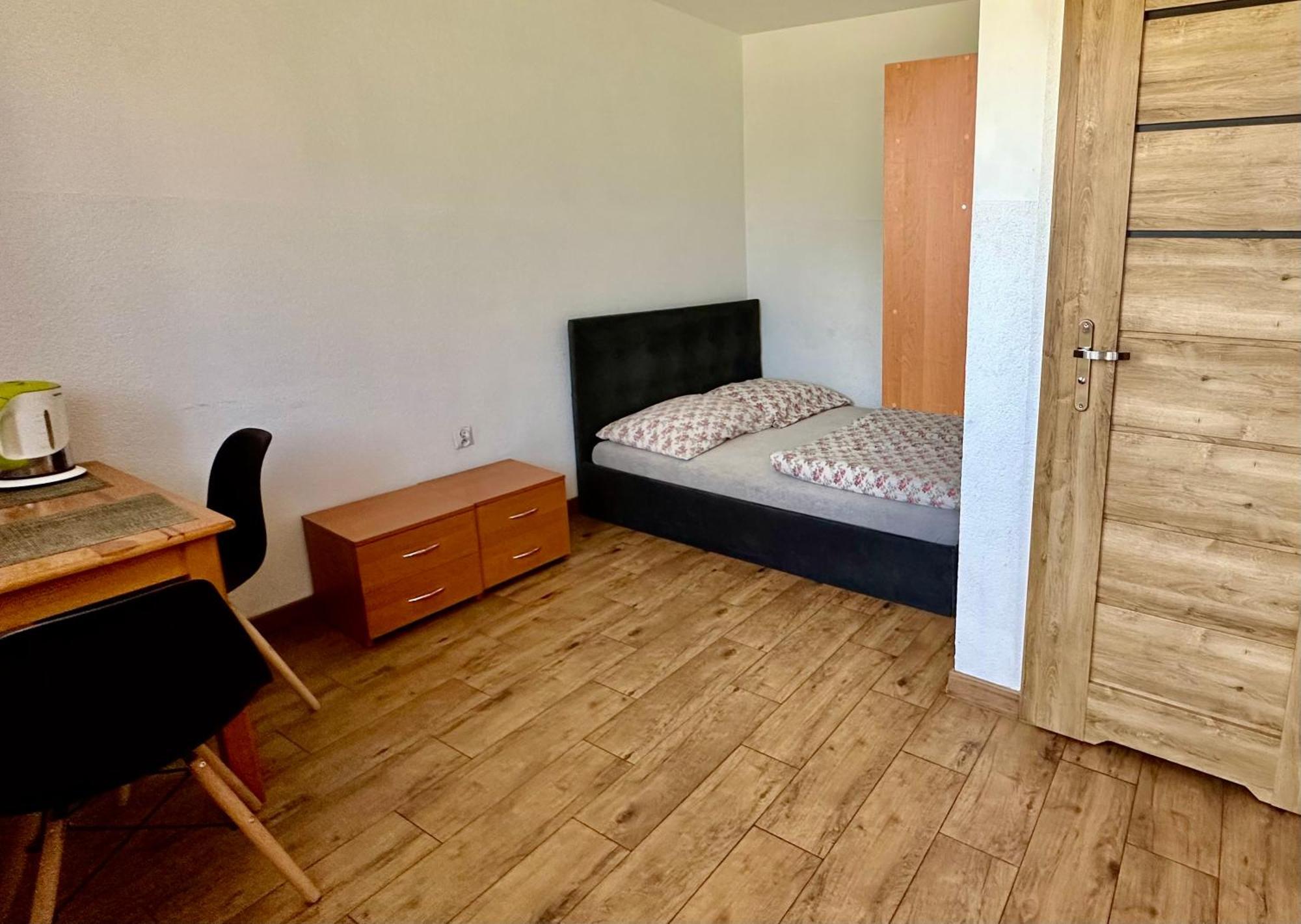 Goscinne Zloty Potok Jura Krakowsko Czestochowska Dom W Zaciszu Podworka Alloggio per agriturismo *