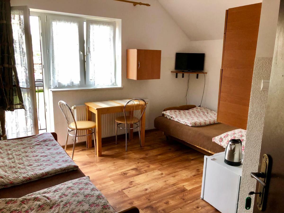 Farm stay Goscinne Zloty Potok Jura Krakowsko Czestochowska Dom W Zaciszu Podworka Potok Zloty