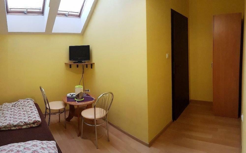 Goscinne Zloty Potok Jura Krakowsko Czestochowska Dom W Zaciszu Podworka Agroturismo *
